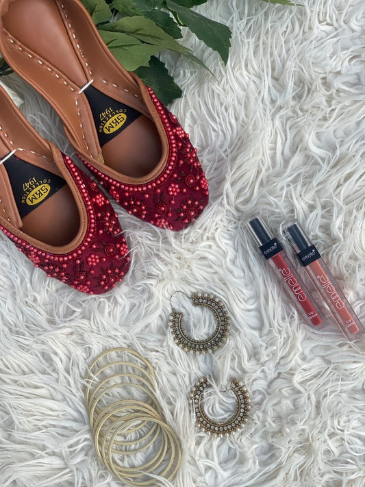 Luxury Golden Embroidered Handmade Khussa